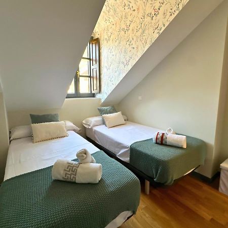 Caldares Exclusivo Atico En El Pueyo De Jaca Appartement Panticosa Buitenkant foto