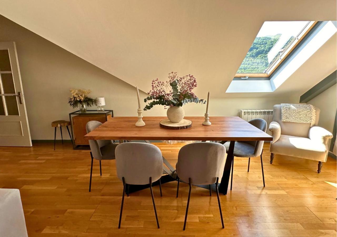 Caldares Exclusivo Atico En El Pueyo De Jaca Appartement Panticosa Buitenkant foto