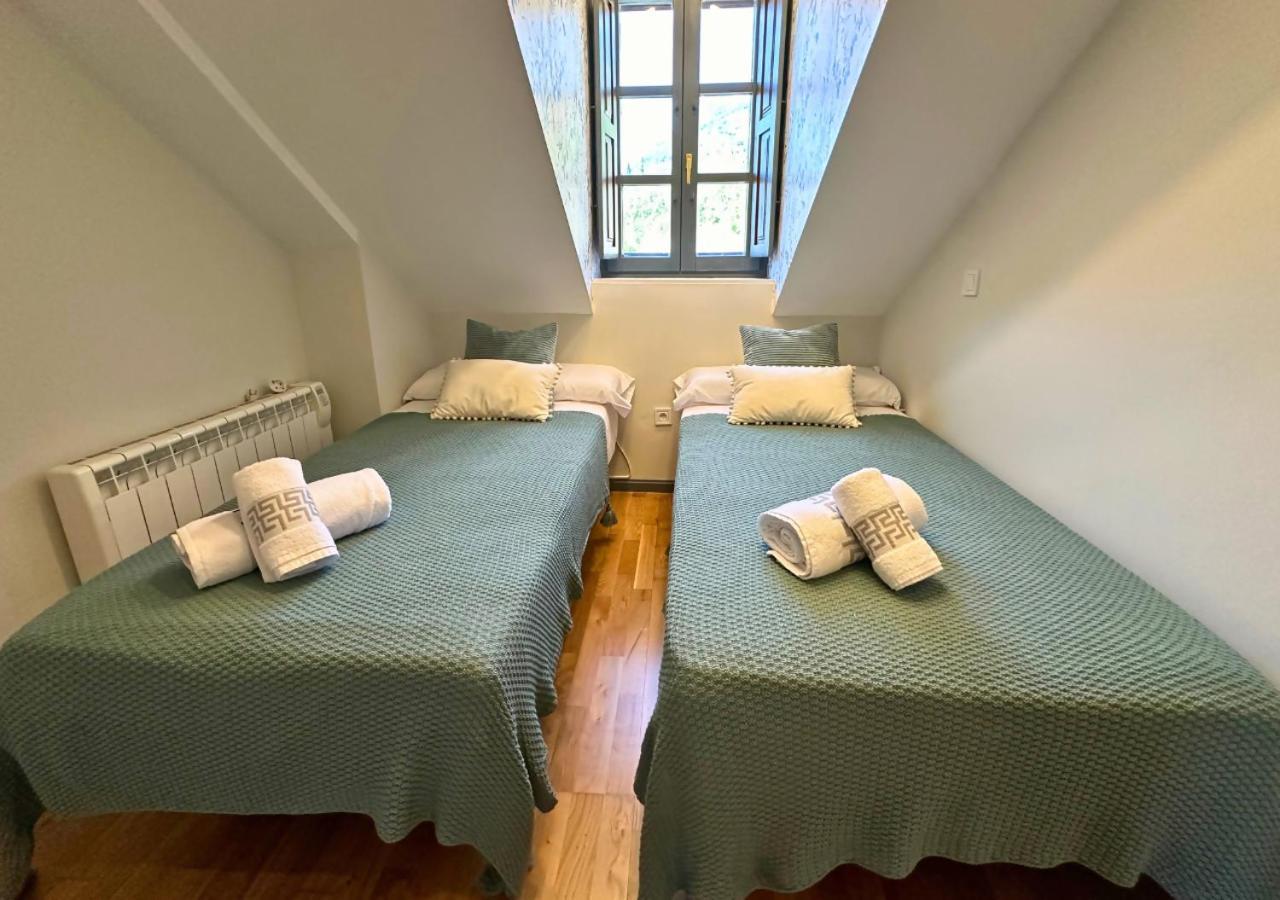 Caldares Exclusivo Atico En El Pueyo De Jaca Appartement Panticosa Buitenkant foto