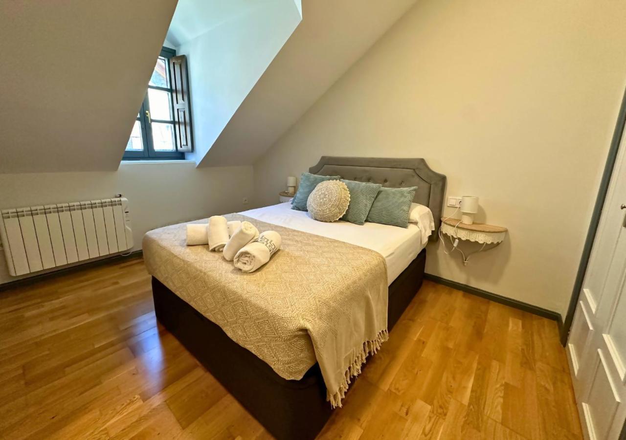 Caldares Exclusivo Atico En El Pueyo De Jaca Appartement Panticosa Buitenkant foto